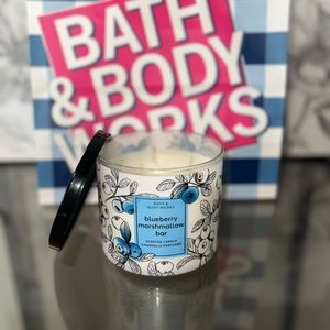 Bath & Body Works 3 Wick Candle